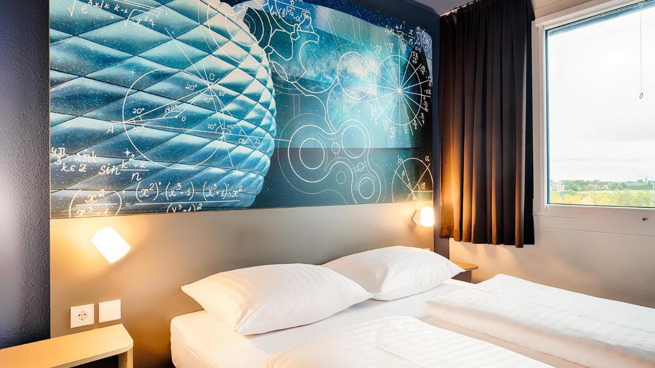 B&B Hotel Muenchen-Garching Garching bei Muenchen Exterior photo